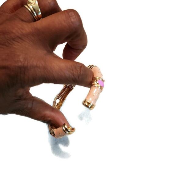 Women's Pink Enamel and Gold Tone Snap On Bracelet - Picture 7 of 7